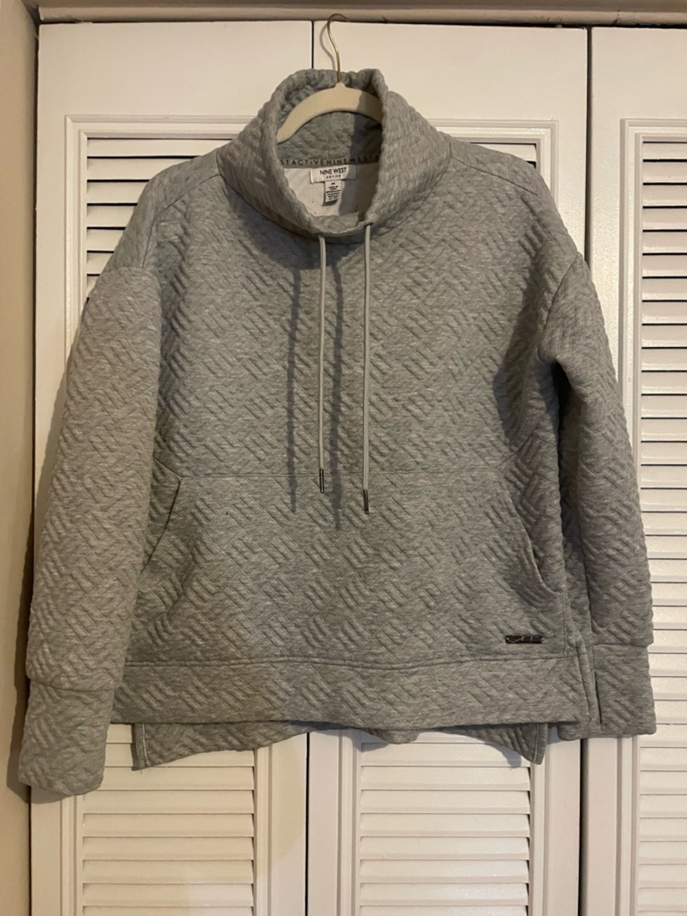 Nine West Active Quilted Pullover - Light Gray